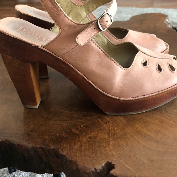 Latigo Anthropologie Nubuck Leather Wood Platform Sandal - Picture 3 of 8